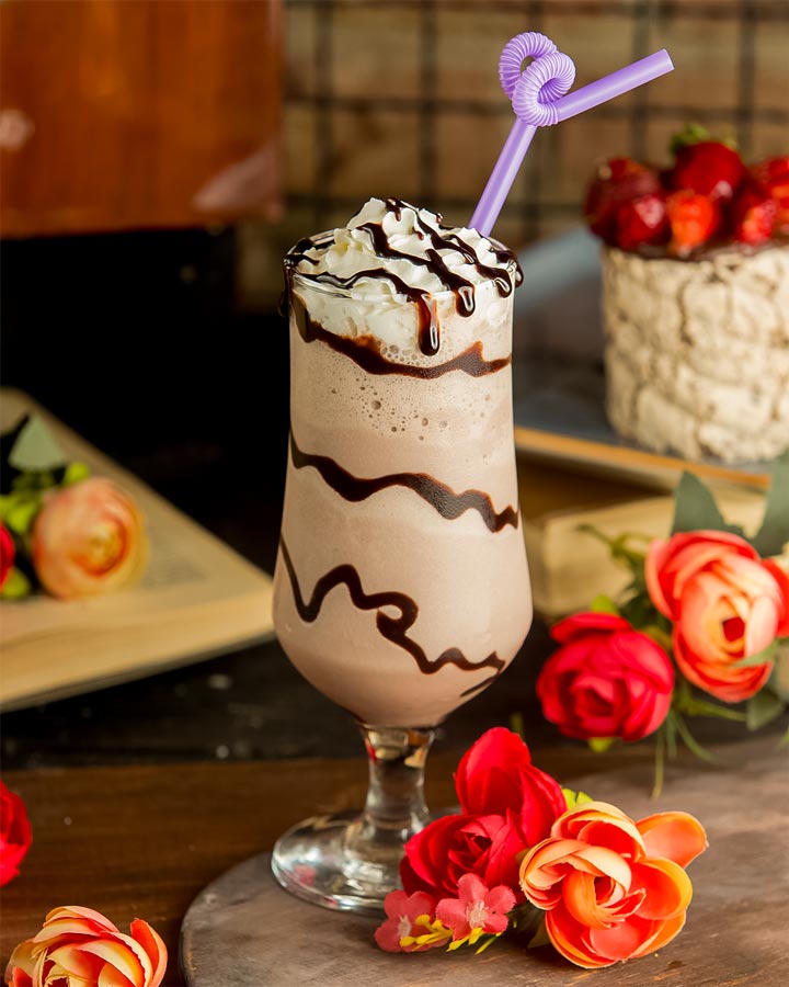 Shakes